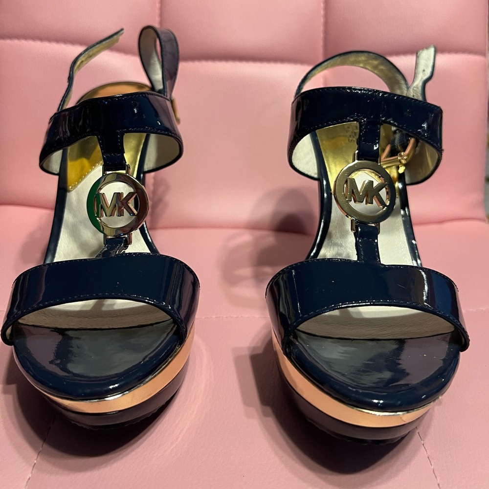Michael Kor Women’s Leather Gold Trim Heels/Shoes